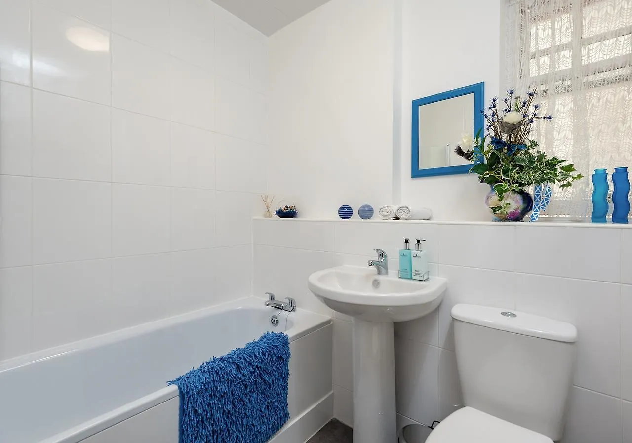 شقة The Portsburgh Square Residence إدنبرة
